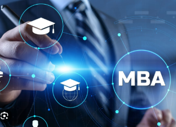 Explore cursos econômicos de MBA e gestão de TI online com ensino flexível para acelerar seu crescimento e salário